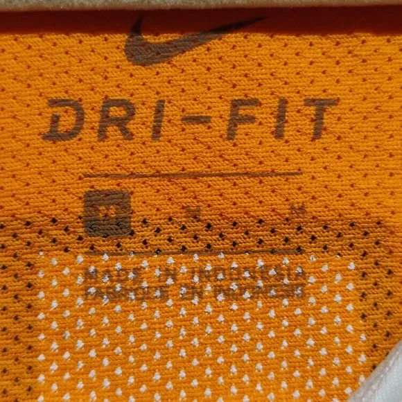 Authentic Nike 1 Tennessee Team Jersey Sz.M Worn 1X Max Unisex
